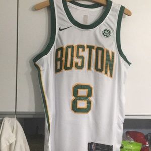Kemba Walker Boston Celtics basketball jersey !